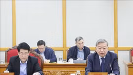 Tổng Bí thư họp Ban Chỉ đạo Trung ương về Nghị quyết 18