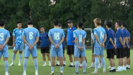 HLV Kim Sang Sik công bố danh sách 26 cầu thủ chuẩn bị cho SEA Games 33