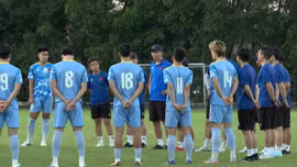 HLV Kim Sang Sik công bố danh sách 26 cầu thủ chuẩn bị cho SEA Games 33