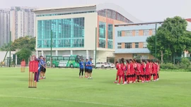 Các tân binh nỗ lực tìm vị trí ở đội tuyển nữ Việt Nam