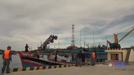 Tàu thuyền trên vùng biển Trường Sa vẫn an toàn