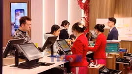 Phim Việt áp đảo rạp Tết