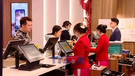 Phim Việt áp đảo rạp Tết