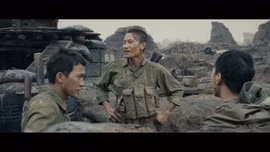 'Mưa đỏ' lập nhiều kỷ lục