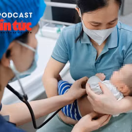 Bác sĩ ơi: Nguy cơ lây bệnh ho gà khi trẻ đến lớp