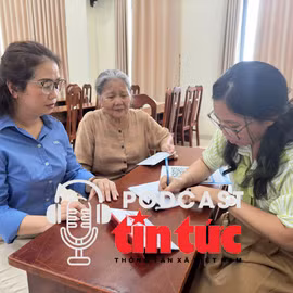 Văn nghệ sỹ TP Hồ Chí Minh hướng về đồng bào vùng lũ phía Bắc 