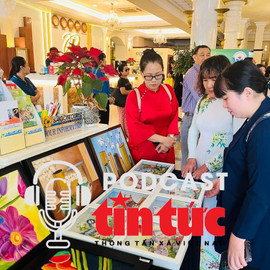 TP Hồ Chí Minh: Triển lãm tranh gây quỹ từ thiện cho trẻ em khuyết tật