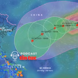 Bão số 4 bất ngờ mạnh lên ở Biển Đông sau khi làm tê liệt máy đo gió ở Đài Loan (Trung Quốc)