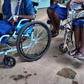 Kenya: Gần 100 nữ sinh bất ngờ bị tê, liệt chân không rõ nguyên nhân