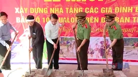 Thần tốc xây lại nhà cho người dân bị sập đổ tại Ninh Bình