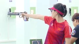 Xạ thủ Trịnh Thu Vinh rời khỏi Top 10 thế giới