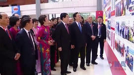 Triển lãm ảnh của TTXVN tại Đại hội Đảng bộ Chính phủ lần thứ nhất