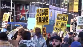 Nước Mỹ chia rẽ vì quyết định tấn công Iran