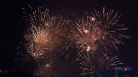 Pháo hoa rực rỡ khắp các tỉnh, thành chào mừng Quốc khánh