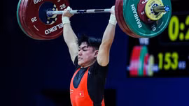 Lực sĩ Nguyễn Thành Duy giành HCV Đại hội thể thao trẻ châu Á