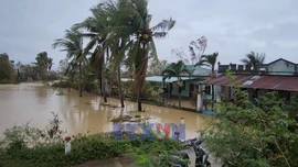 Mưa lũ gây chia cắt, cô lập hàng trăm hộ dân tại Gia Lai