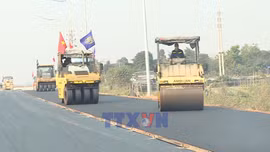 Thi đua lao động trên công trường Vành đai 4 - Vùng Thủ đô