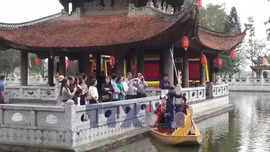 Phát triển du lịch từ giá trị di sản