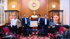 TTXVN hỗ trợ đồng bào miền Trung, Tây Nguyên khắc phục hậu quả mưa lũ