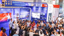 Thời đại số - Nhà báo TTXVN trên tuyến đầu đổi mới