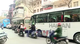 Tour du lịch xáo trộn khi Hà Nội hạn chế xe khách trên 28 chỗ