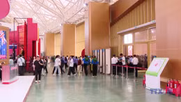 Triển lãm thành tựu đất nước - 'trường học' sống động về lòng yêu nước