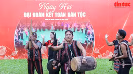 Rộn ràng Ngày hội Đại đoàn kết các dân tộc tại 'ngôi nhà chung'