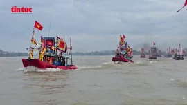Hoành tráng nghi lễ Hội quân trên sông Lục Đầu tại Lễ hội Kiếp Bạc 2025