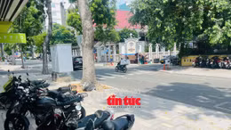  TP Hồ Chí Minh: Tạm ngưng thu phí vỉa hè, xây dựng đề án quản lý mới