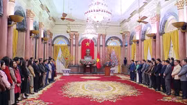 Chủ tịch nước Lương Cường gặp mặt cán bộ, nhân viên Văn phòng Chủ tịch nước