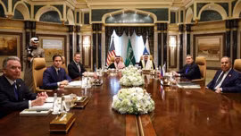 Nga và Mỹ đàm phán chấm dứt xung đột ở Ukraine