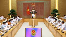 Thủ tướng Lê Minh Hưng làm việc với Bộ Tài chính