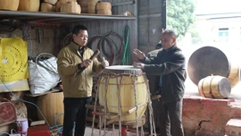 Giữ gìn và phát triển nghề trống Đọi Tam