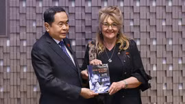 Thời sự 24h qua ảnh chiều 12/4