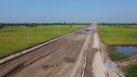 Ngày đầu năm trên công trường cao tốc Cao Lãnh - An Hữu