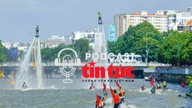 Lễ hội Sông nước TP Hồ Chí Minh giành cú đúp giải Vàng quốc tế