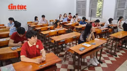 Trên 11.000 thí sinh TP Hồ Chí Minh hoàn thành cuộc đua vào lớp 10 chuyên