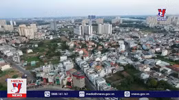 Mặt bằng giá đất, chung cư vẫn cao