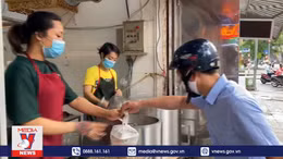 Người dân mong muốn nới lỏng giãn cách trong lĩnh vực ăn uống