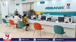 Giảm lãi suất hỗ trợ nền kinh tế
