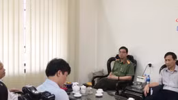 Bắt tạm giam nguyên Trưởng phòng An ninh chính trị nội bộ Công an tỉnh Hòa Bình