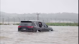 Nhà lãnh đạo Triều Tiên thị sát các khu vực bị ngập lụt gần biên giới Trung Quốc
