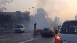Hiện trường loạt vụ nổ trước trụ sở Tỉnh ủy Sơn Tây