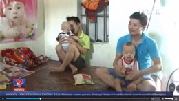 Công nhân nhọc nhằn tìm chỗ gửi con