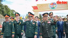 Thắm tình đoàn kết Việt Nam - Lào trong chương trình giao lưu hữu nghị Quốc phòng