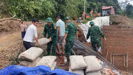 Lực lượng Biên phòng Lai Châu hỗ trợ người dân khắc phục hậu quả mưa lũ