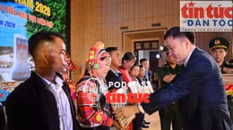 Chính sách đối với người có uy tín