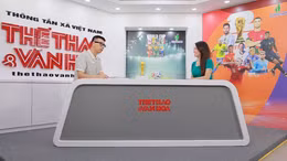 Từ cú sút trượt của thần tượng đến tình yêu cuồng nhiệt dành cho bóng đá