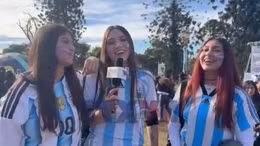 Buenos Aires bùng nổ sau chiến thắng của Argentina trước Ai Cập