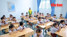 Đưa vào sử dụng trường học đầu tiên tại khu vực di dời Nghĩa trang Bình Hưng Hòa (TP Hồ Chí Minh).